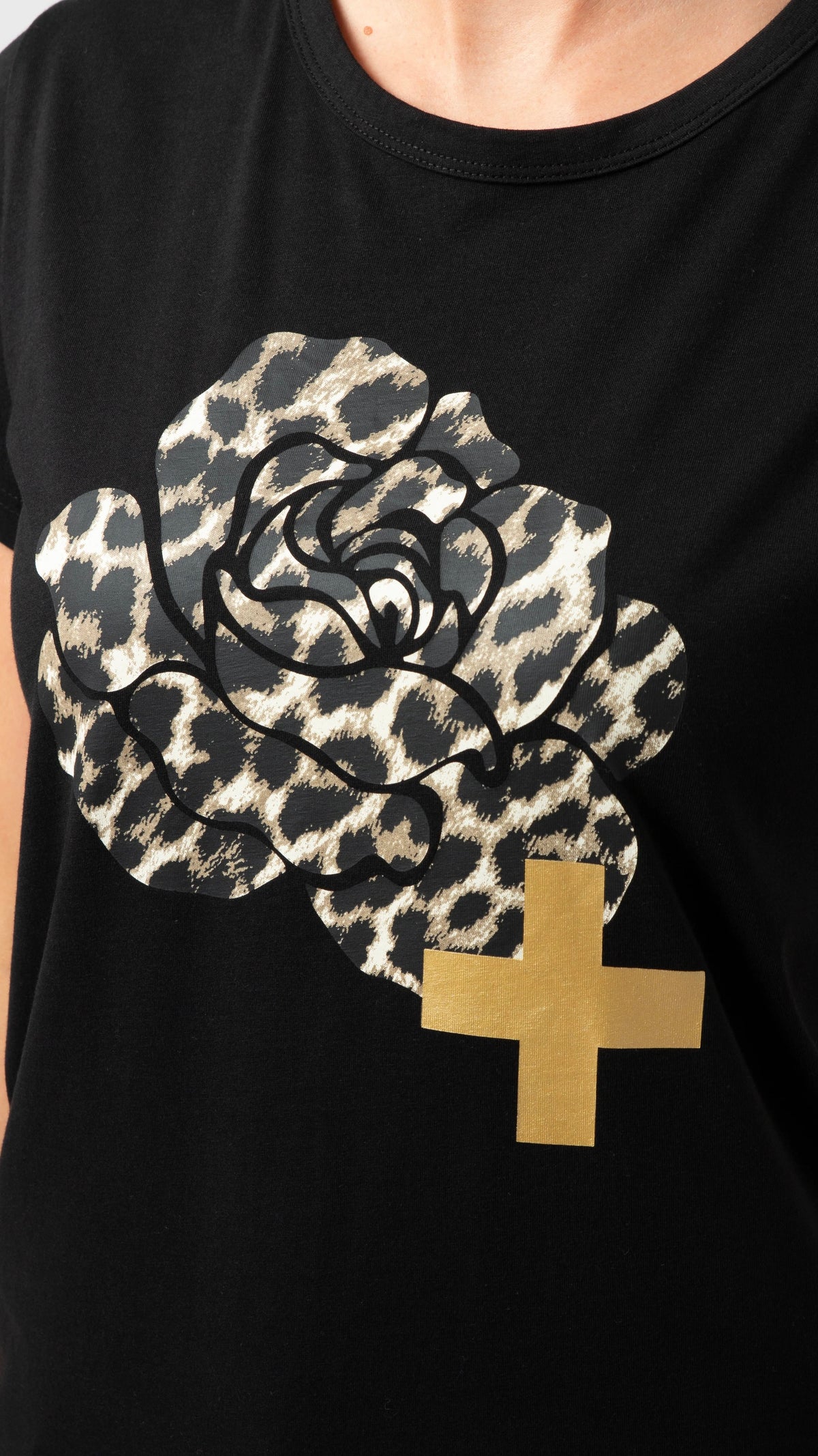 Ace Tee Black with Leopard Rose