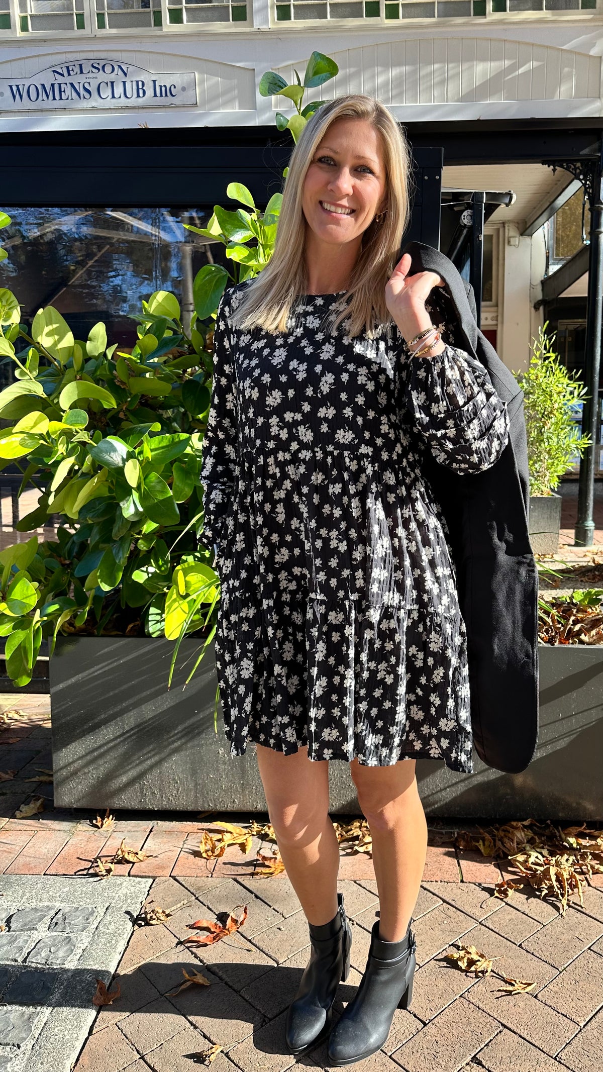 Dakota Mini Dress Black Floral
