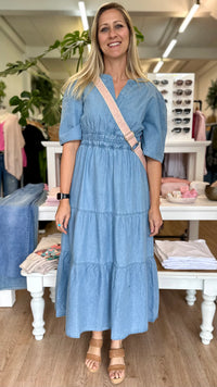 Vittoria Dress Light Wash