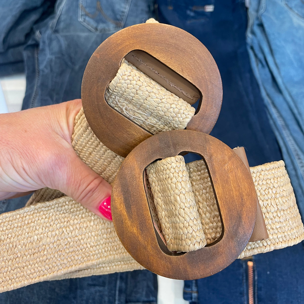 Belt020 Woven Belt Circle Wood Buckle Brown