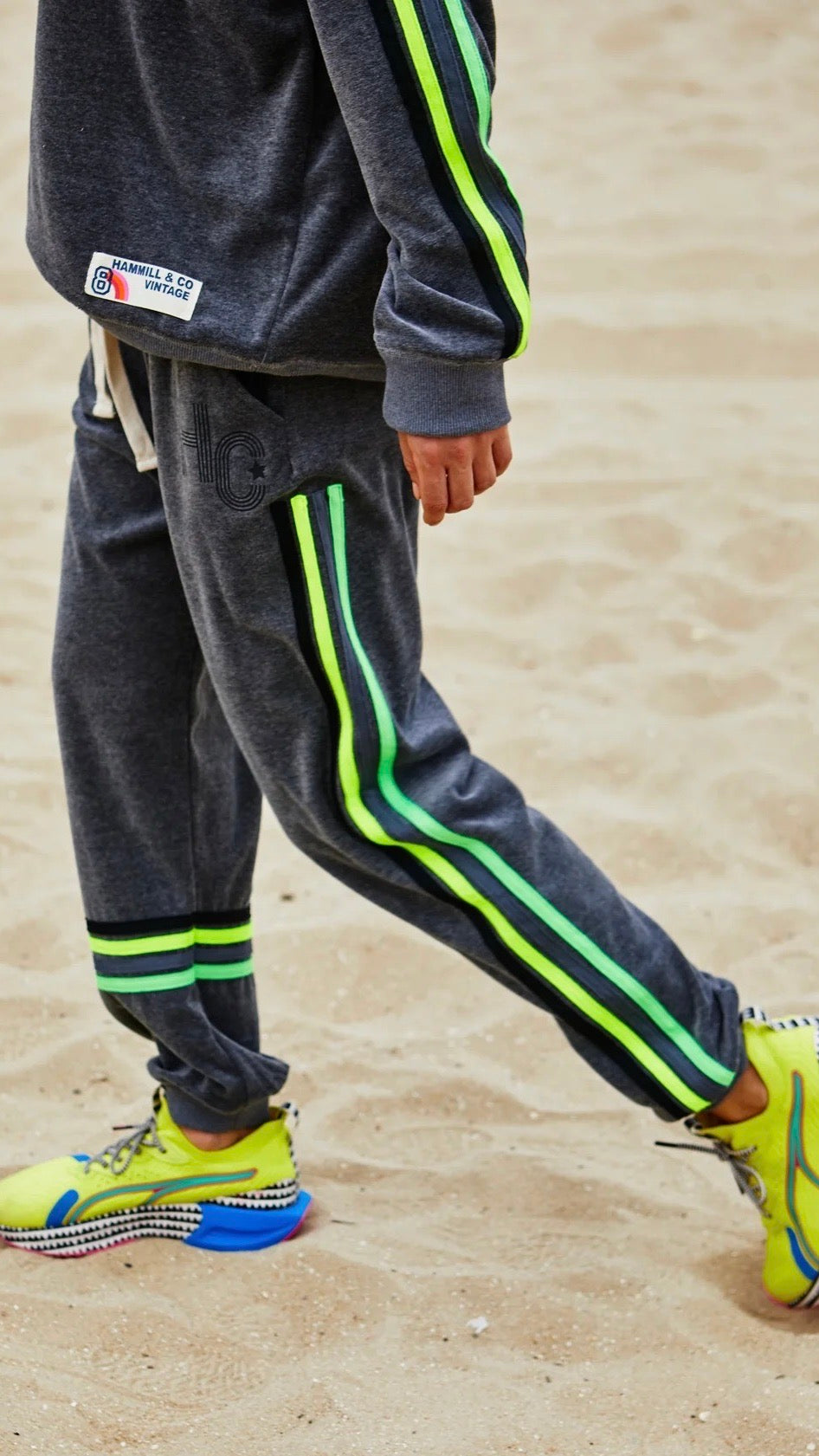 Retro 76 Velour Track Pant Charcoal