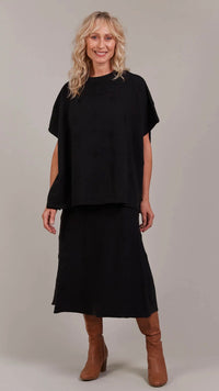 Masa Knit Poncho Black