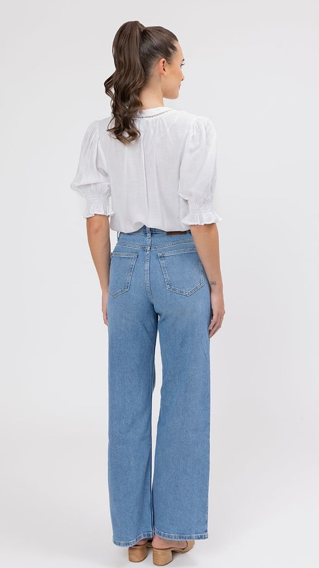 Addyson Top White Textured