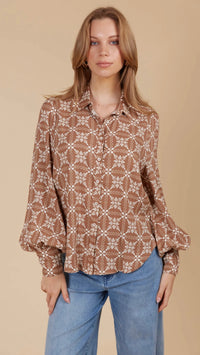Venus Shirt Deity