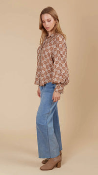 Venus Shirt Deity