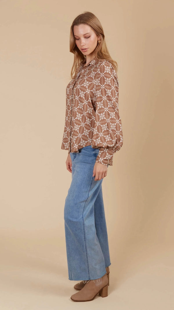 Venus Shirt Deity