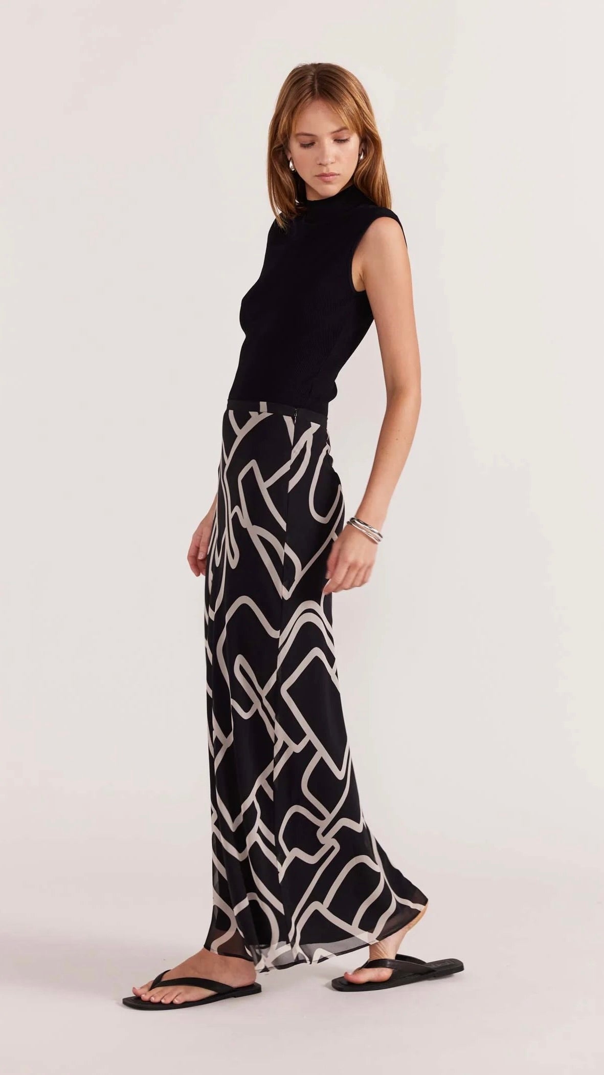 Vento Bias Maxi Skirt Blk/CRM
