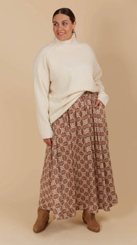 Venus Skirt Deity