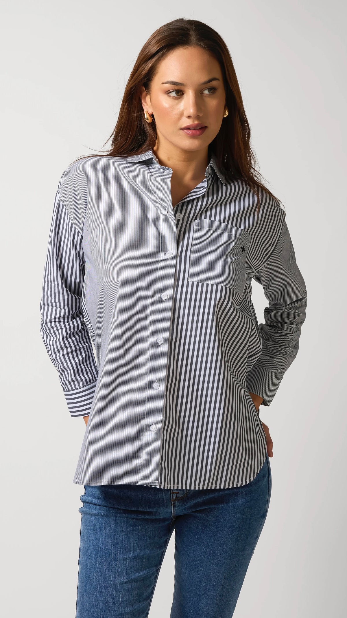 Essential Shirt Black Stripe