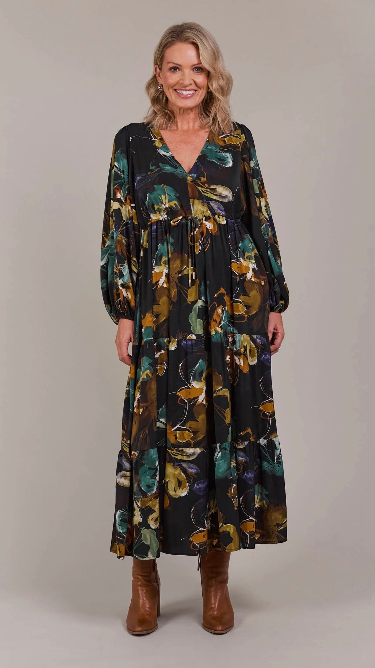 Elsie Maxi Dress Botanical Black