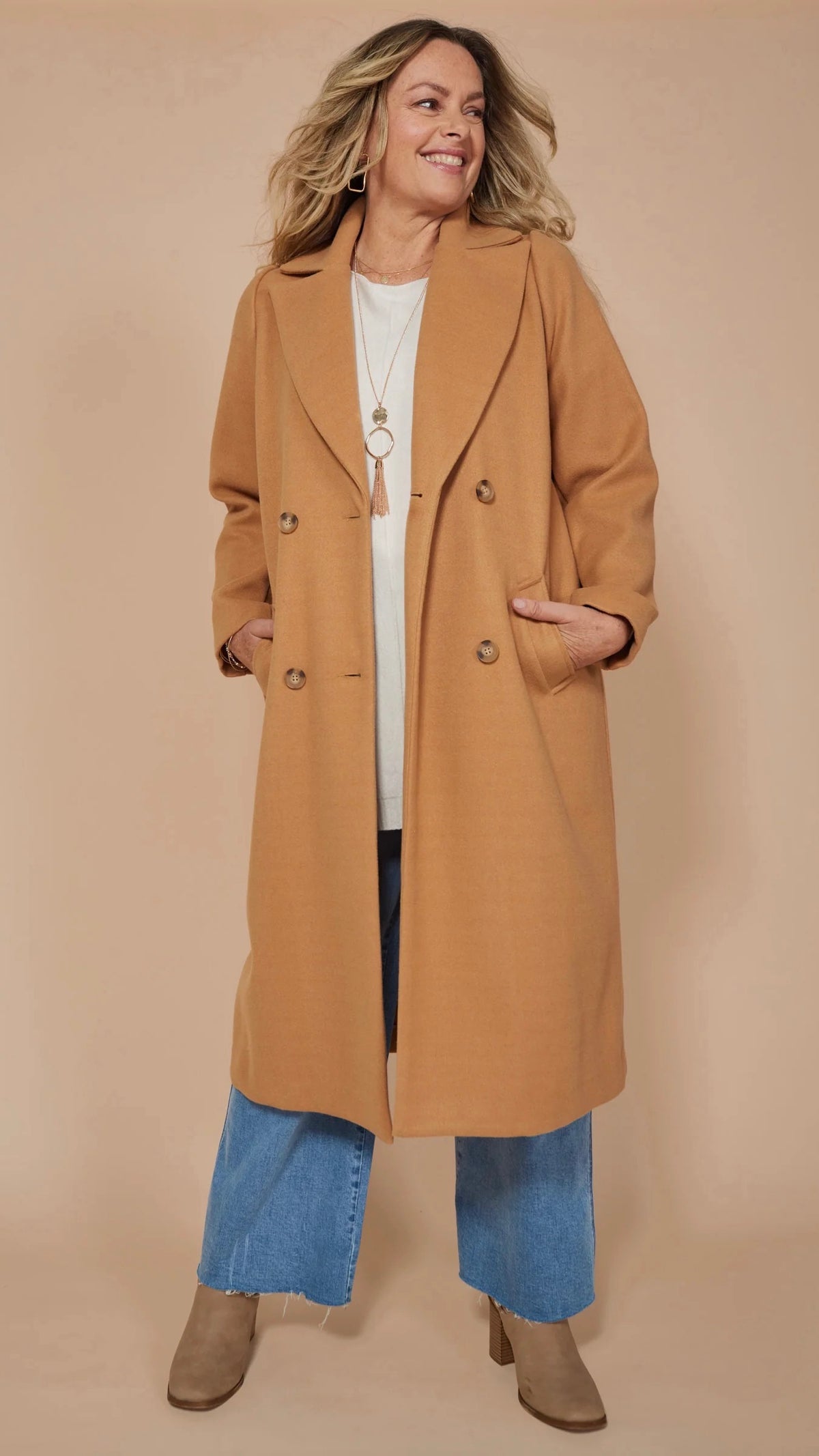 Mohave Coat Camel