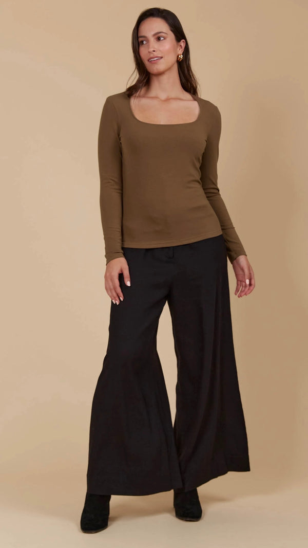 Naria Scoop Neck Top Toffee