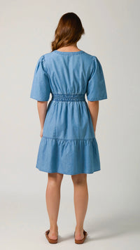 Vida Dress Light Wash