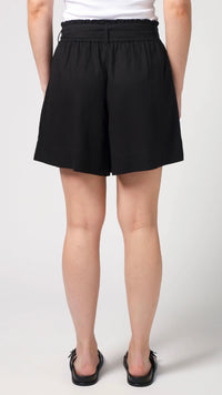 Noa Short Black