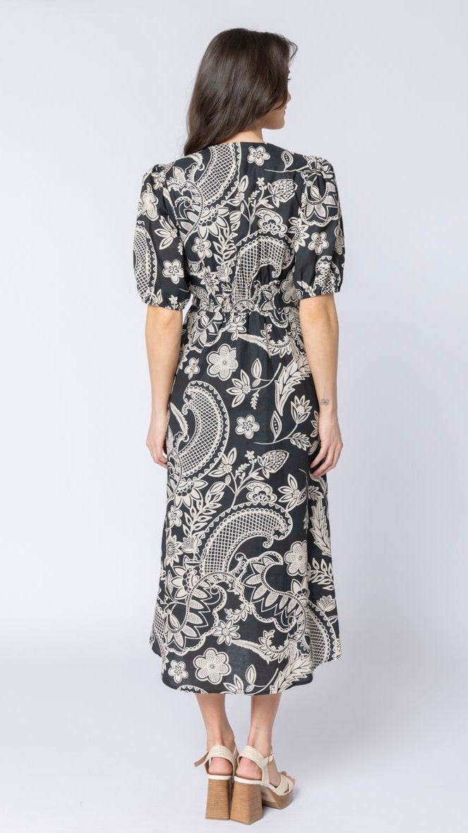 Cheerful Dress Sand Flower