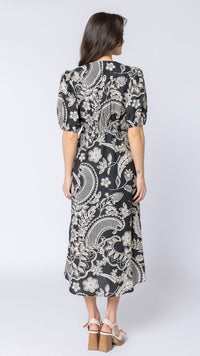 Cheerful Dress Sand Flower