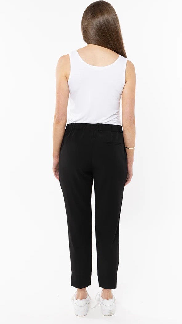 Essential Pant