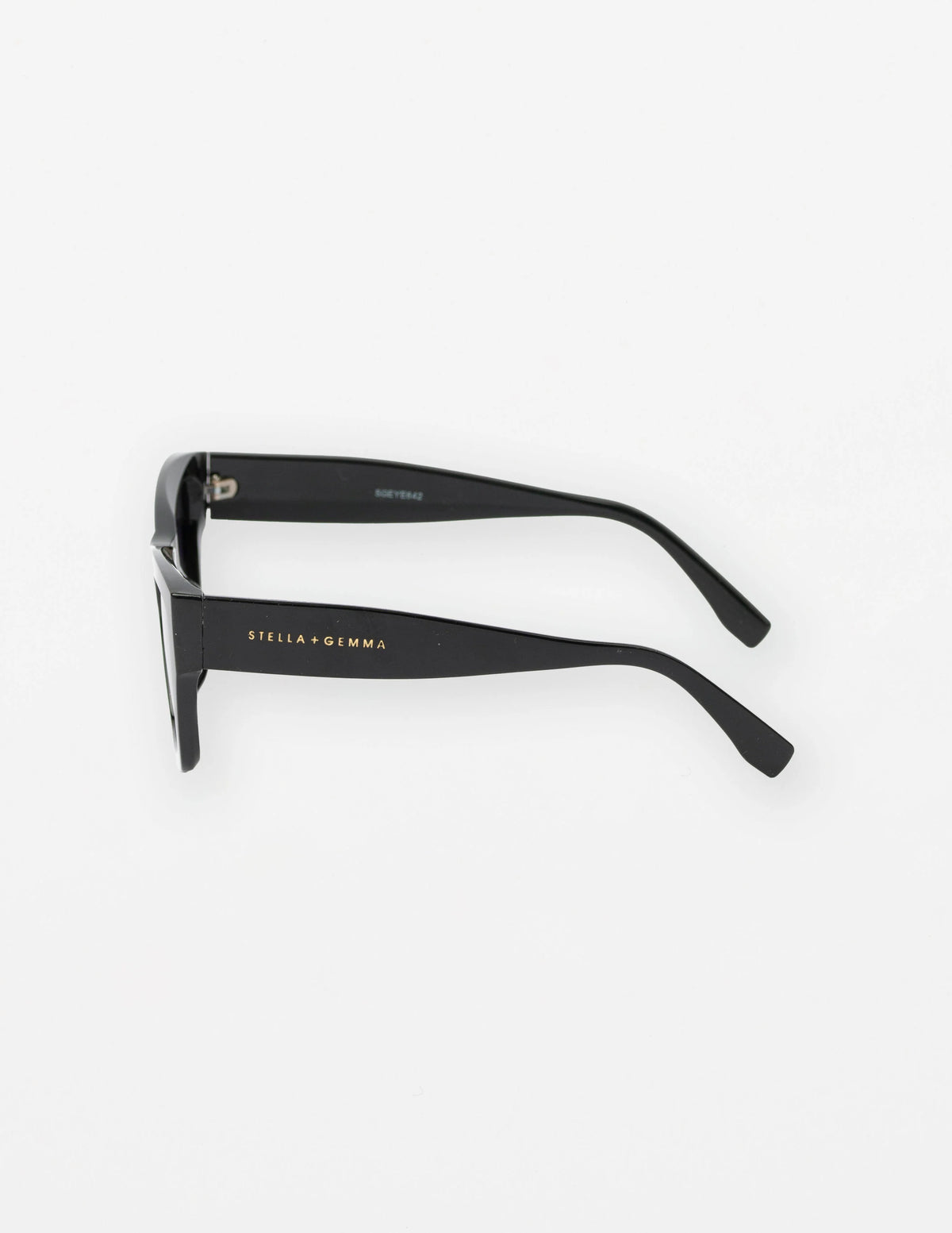 Stella Paige Black - 642