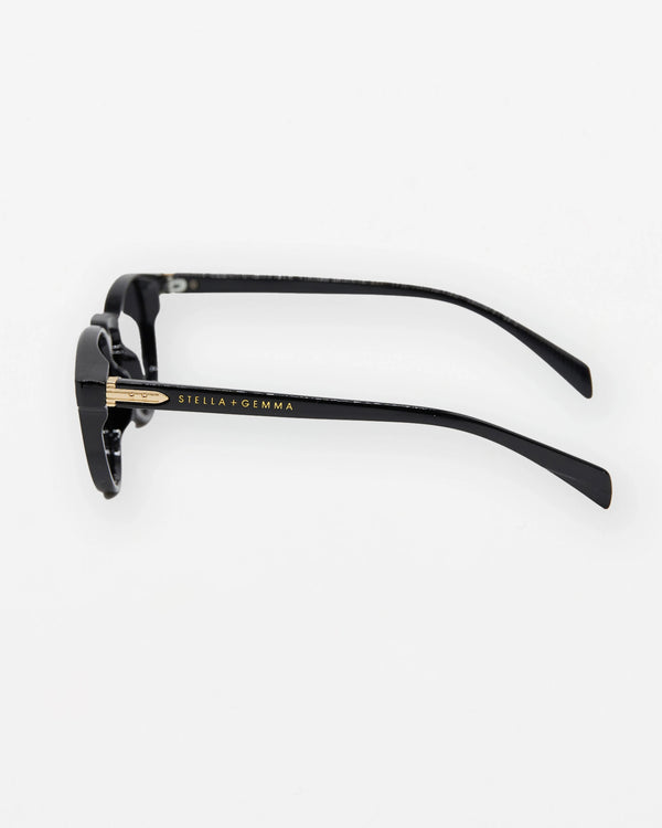 Stella Iris Black 642