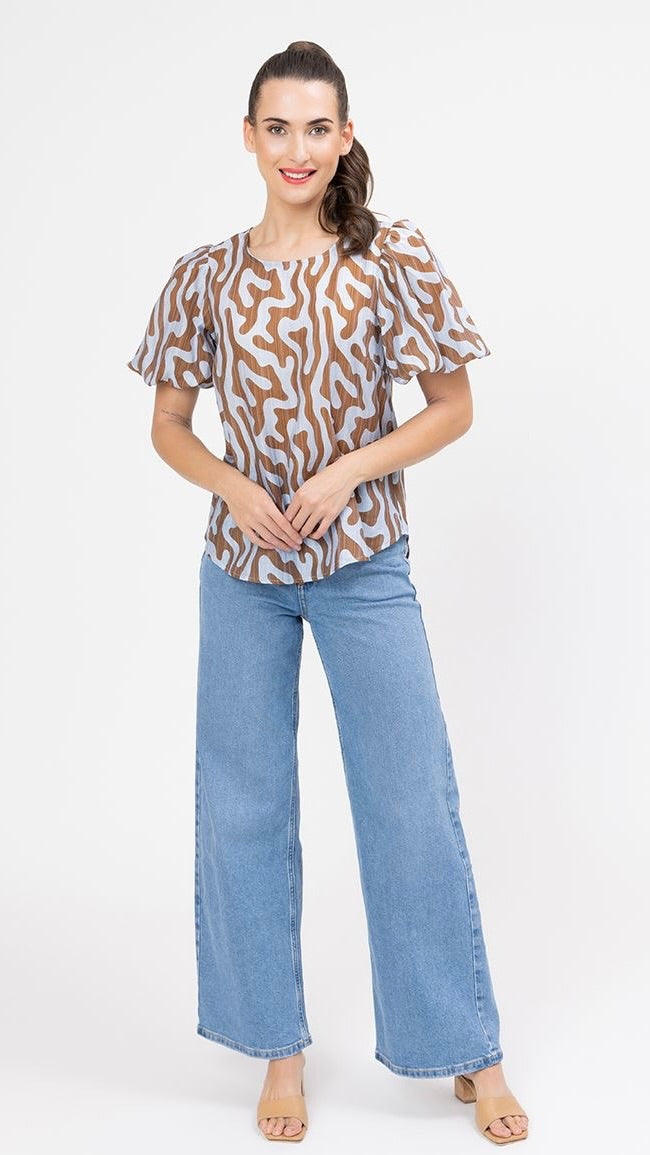 Relaxed Carefree Top Chai Wave