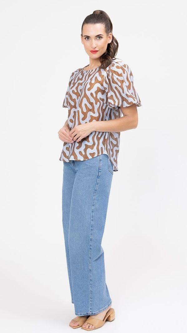 Relaxed Carefree Top Chai Wave