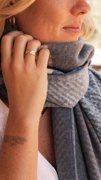 Cambridge Scarf Chambray