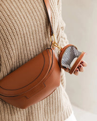 Joey Sling Bag Tan