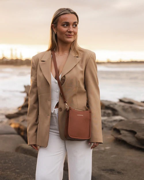 Parker Logo Phone Bag Tan