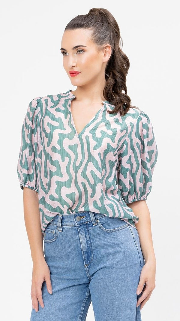 Vacation Top Blush Swirl