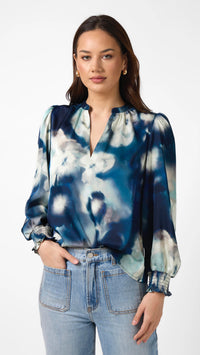 Cecily Top Navy Floral Blur