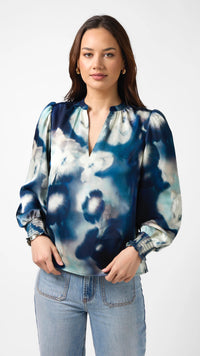 Cecily Top Navy Floral Blur