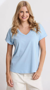 Soho Cuff V Tee Sky