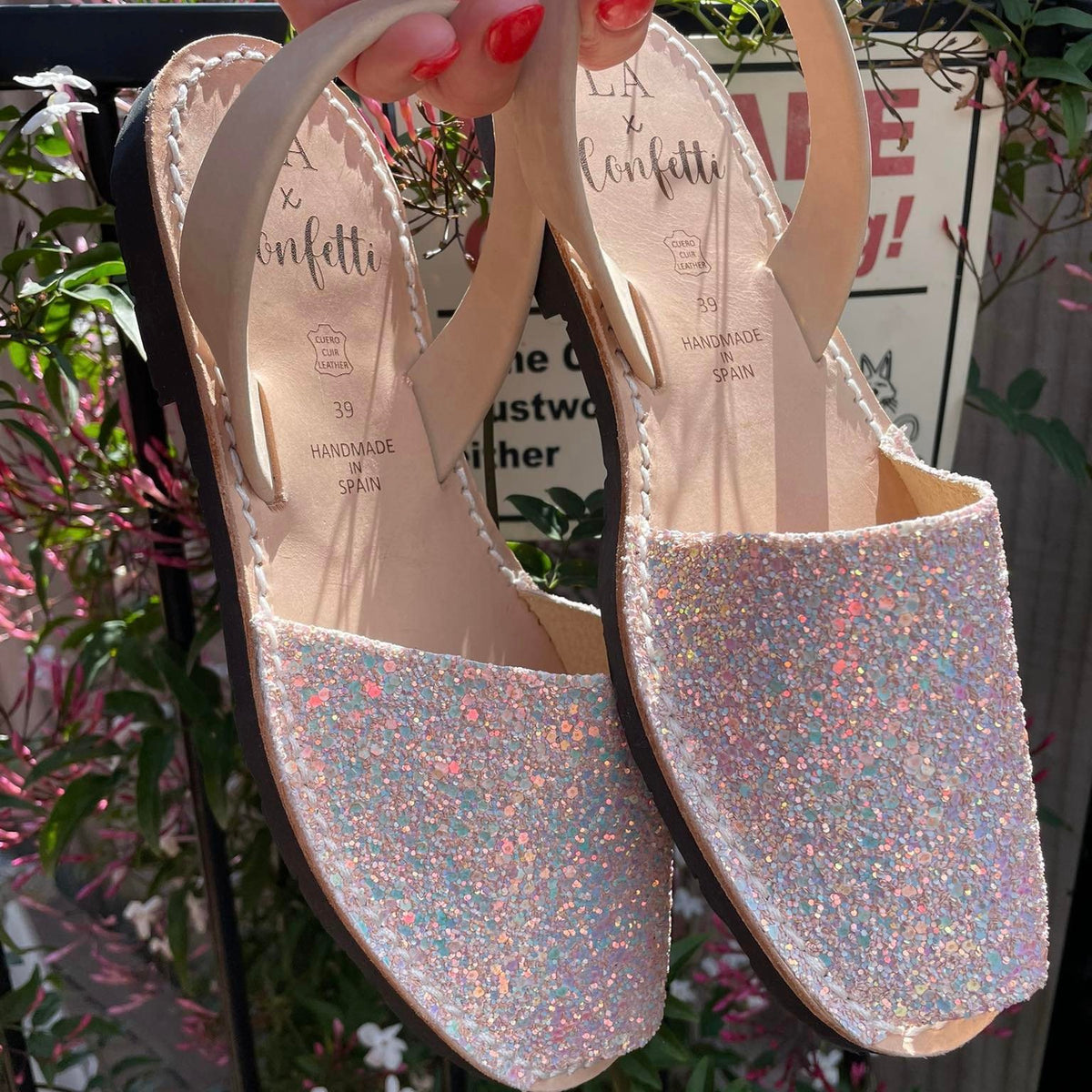 LA x Confetti Classic Avarcas Pearl Pink Glitter
