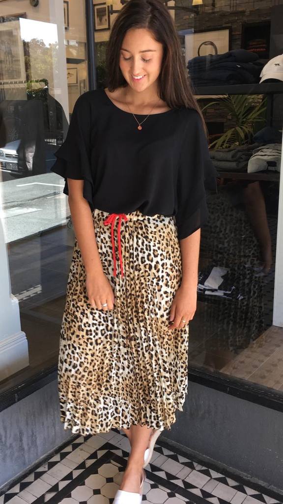 Jaz Ruffle Sleeve Top Black