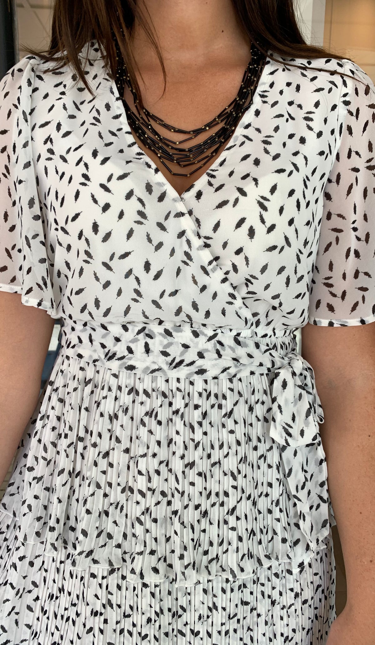 Tiered Feather Print Pleated Dress