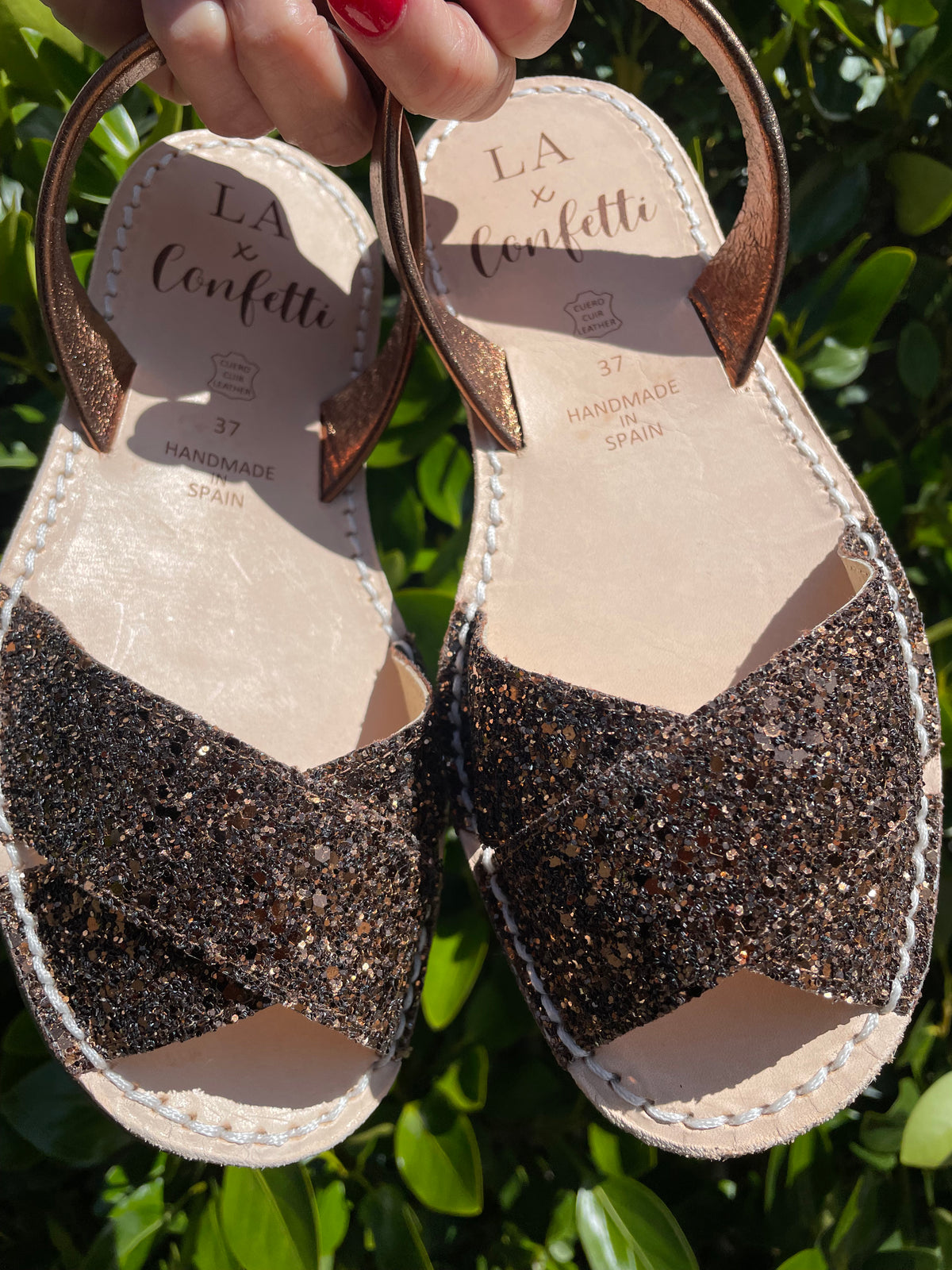 LA x Confetti Crossover Peep Toe Bronze Glitter