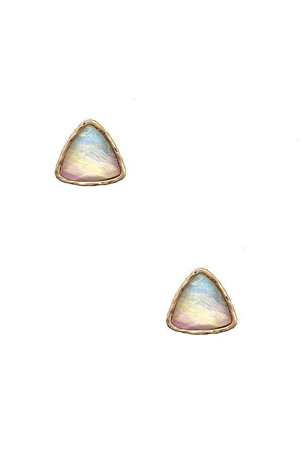 UBS028 Big Triangle Studs Multi